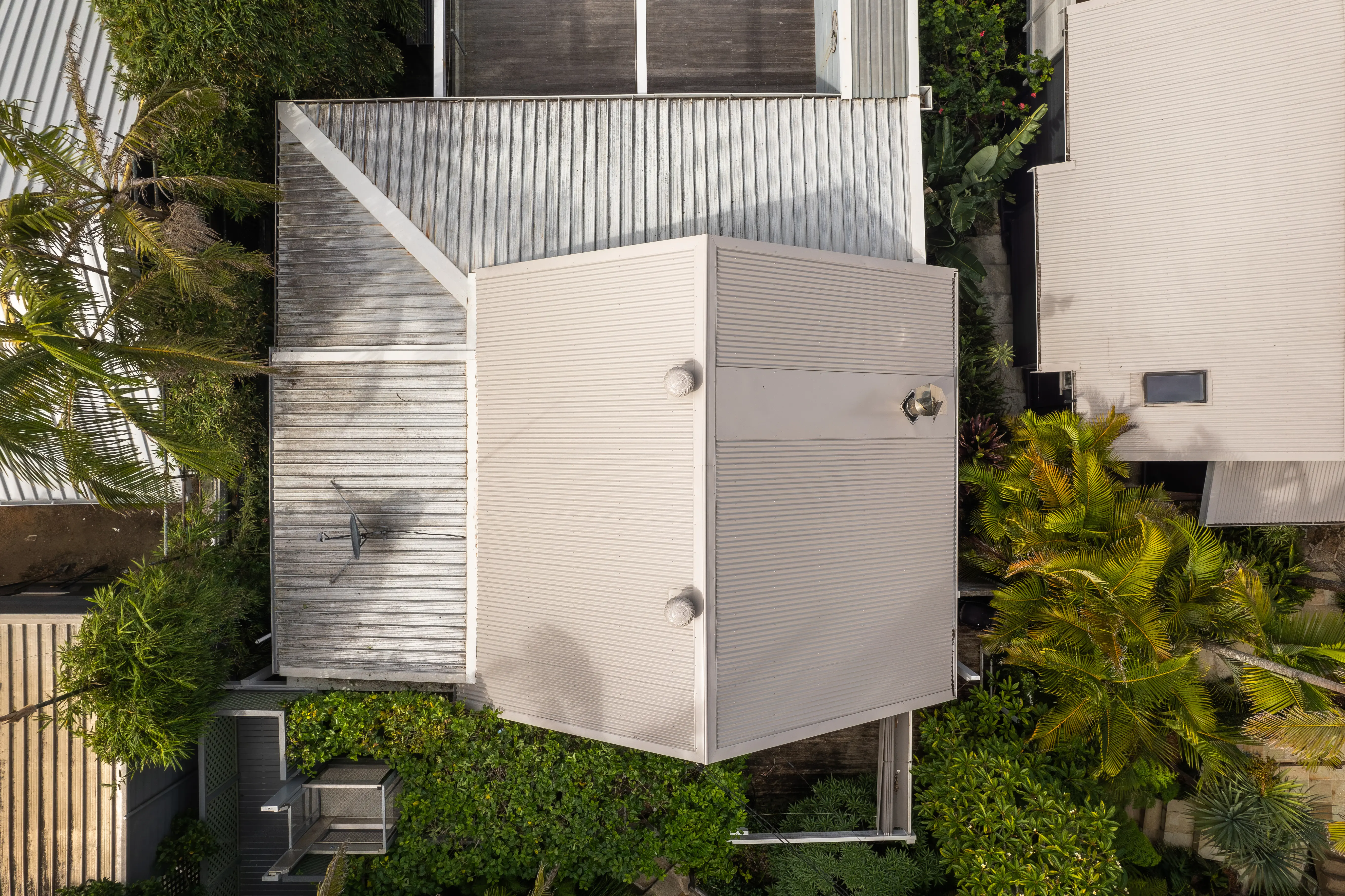 Whale Beach reroof project photo 1