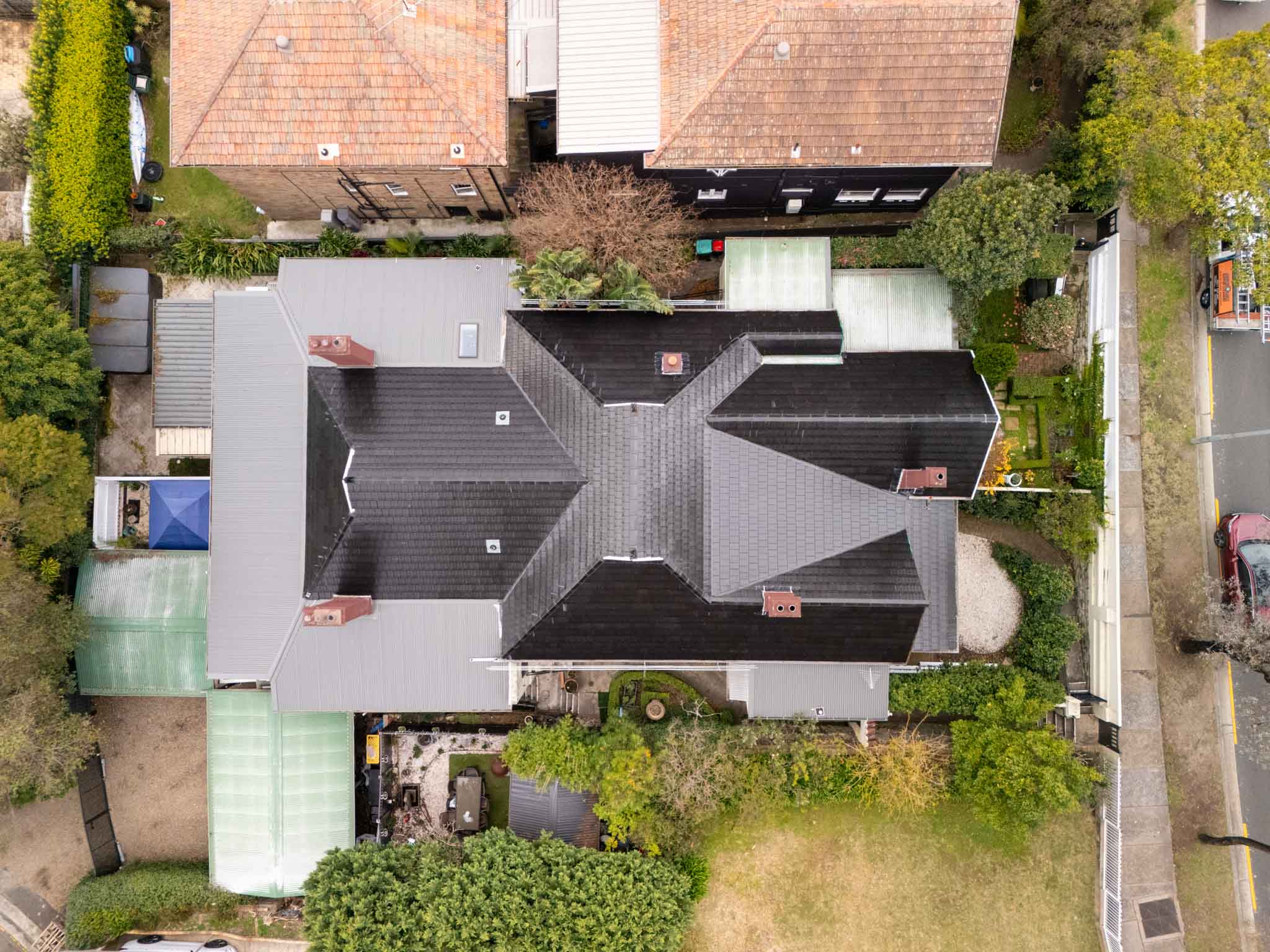 Roof repairs and ridge capping in Western Sydney